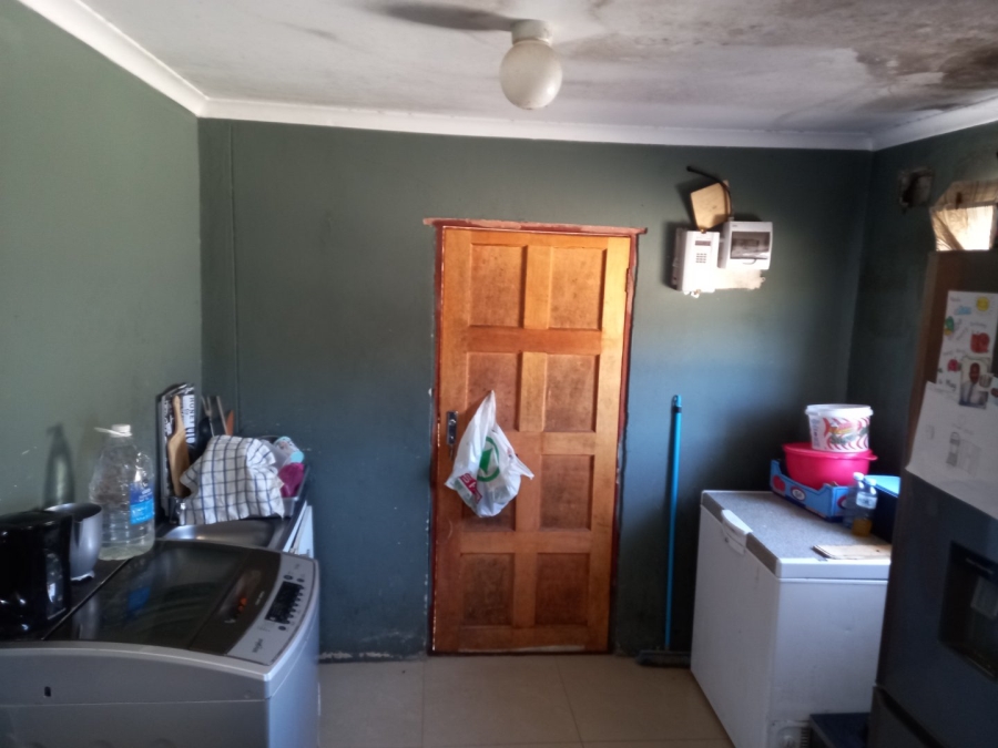 2 Bedroom Property for Sale in Mfuleni Western Cape